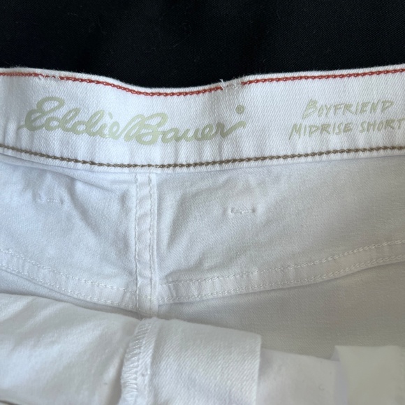 Eddie Bauer Shorts Boyfriend Mid Rise White Denim Casual Stretch Cuffed Size 14 - Picture 3 of 8